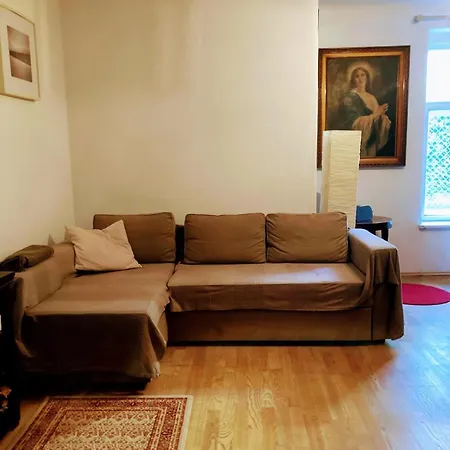 Orgona Utca Apartmán *